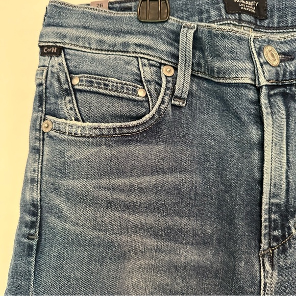 Citizens of Humanity “Rocket Crop” jeans in medium blue in size 26. - Picture 7 of 7